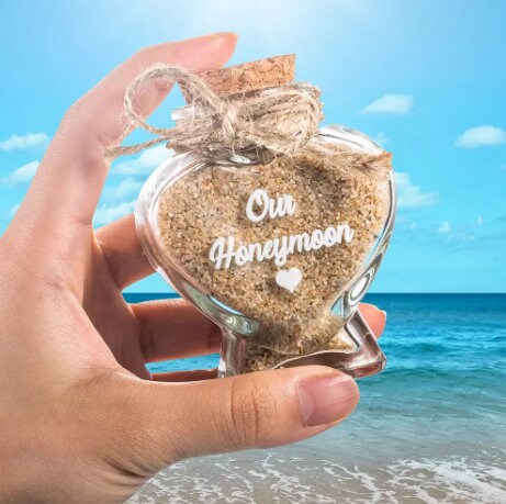 Custom Wedding Favor Heart Shaped Glass Jar for Destination Wedding Honeymoon Sand Keepsake Travel Wedding Message in a Bottle Beach Sand